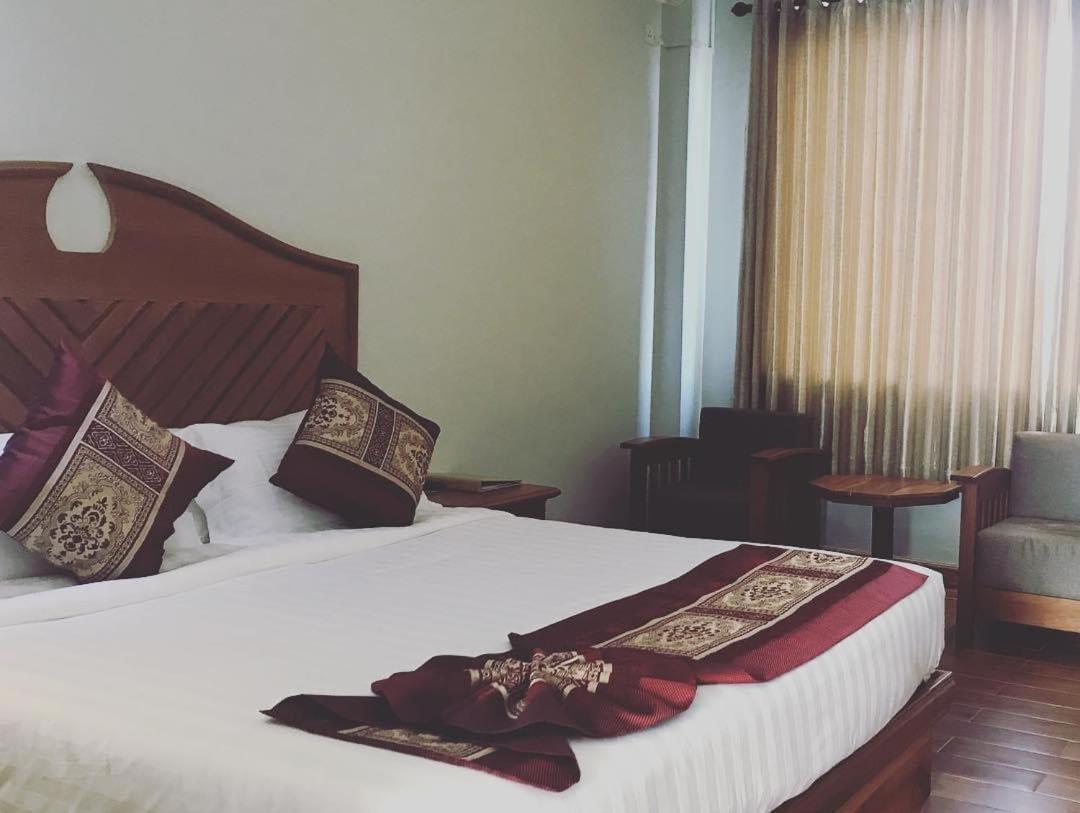Hotel Thipaw Hsipaw Buitenkant foto