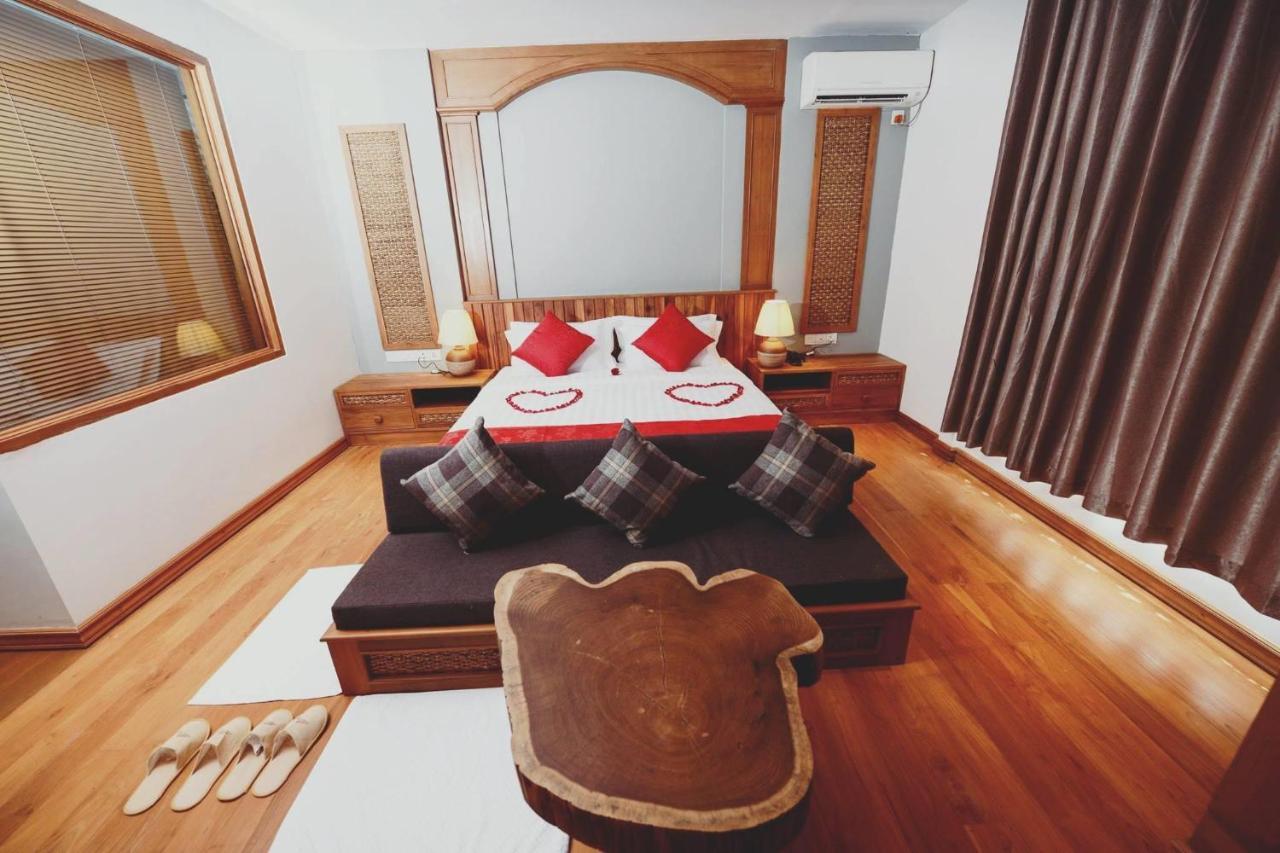 Hotel Thipaw Hsipaw Buitenkant foto