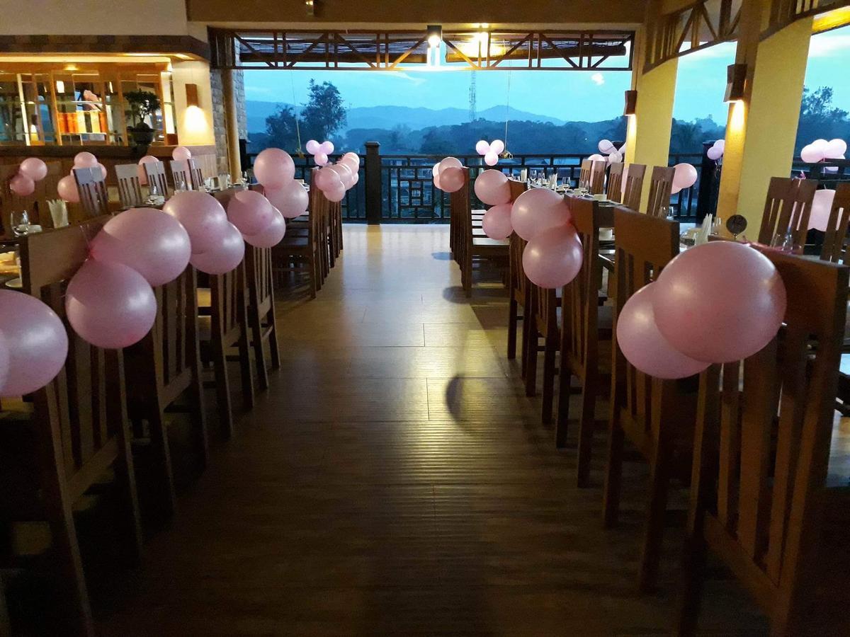 Hotel Thipaw Hsipaw Buitenkant foto