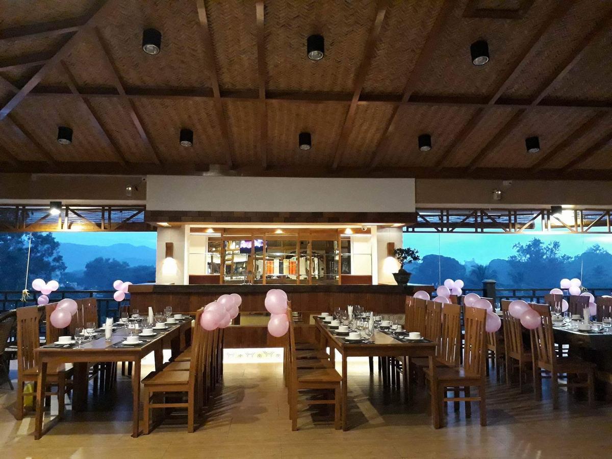 Hotel Thipaw Hsipaw Buitenkant foto