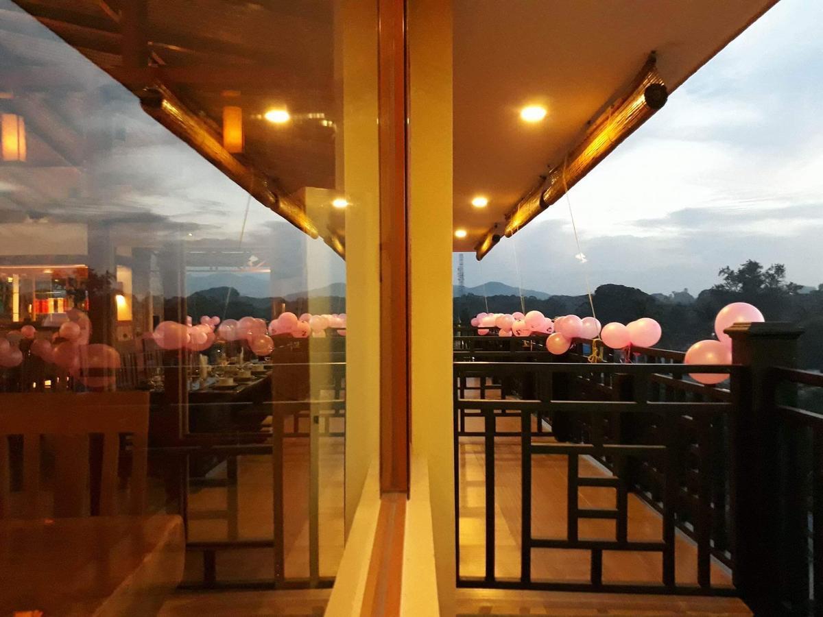 Hotel Thipaw Hsipaw Buitenkant foto